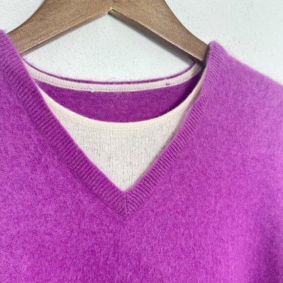 100% Cashmere Purple Crew Neck Sweater - Picture 4 of 7